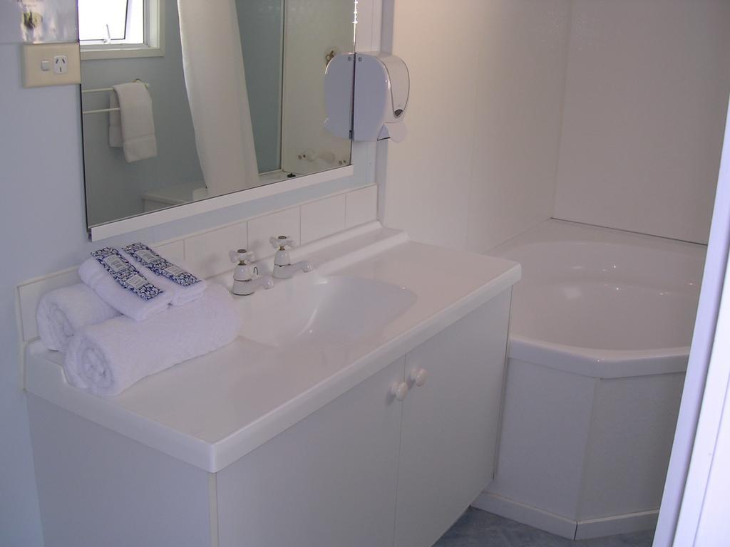 Acacia Lodge Motel Mangonui Chambre photo