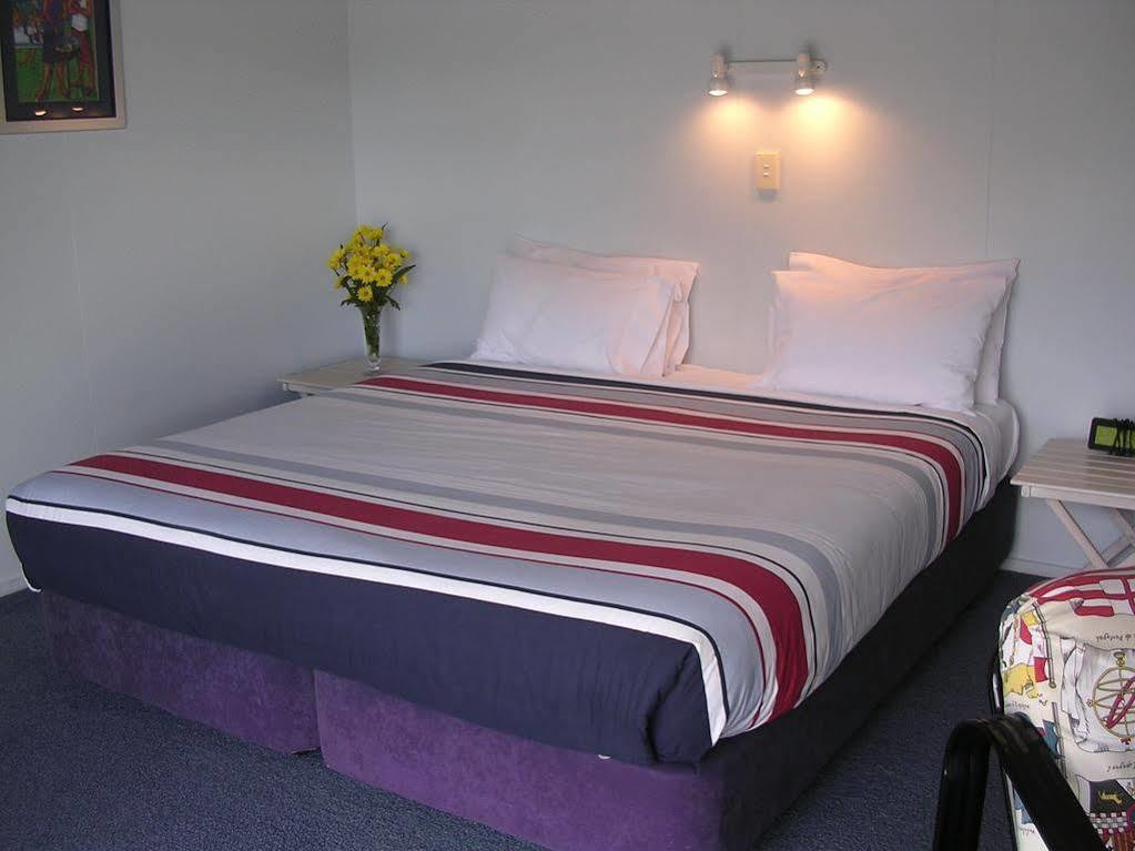 Acacia Lodge Motel Mangonui Extérieur photo